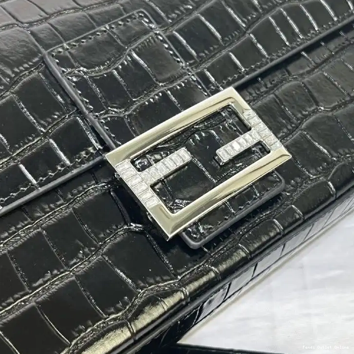 Cheap Medium Leather Black Bag In Crocodile Tiffany Baguette Fendi 0510
